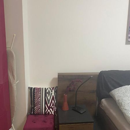 Tatra Apartment By The Danube Fully Accessible Будапеща Екстериор снимка