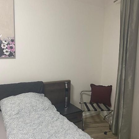 Tatra Apartment By The Danube Fully Accessible Будапеща Екстериор снимка