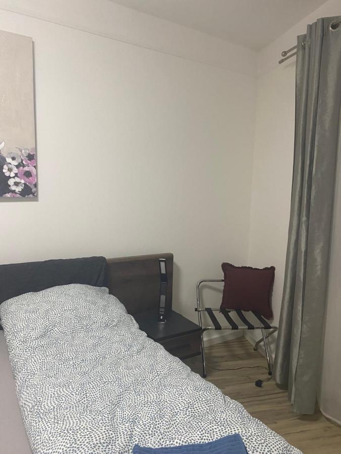 Tatra Apartment By The Danube Fully Accessible Будапеща Екстериор снимка