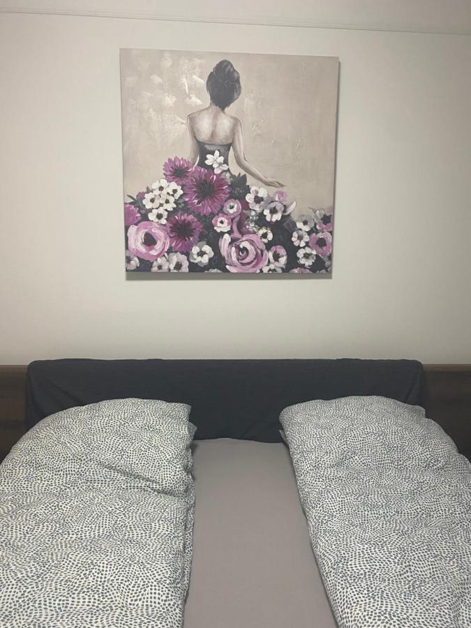 Tatra Apartment By The Danube Fully Accessible Будапеща Екстериор снимка